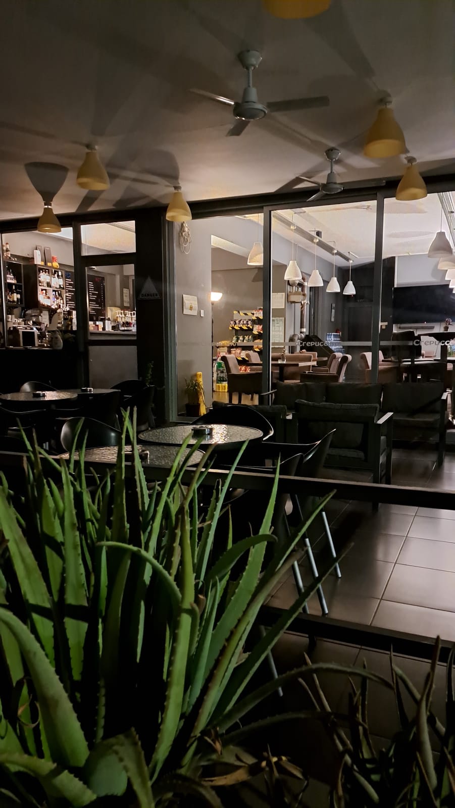 Crepuccino coffee shop