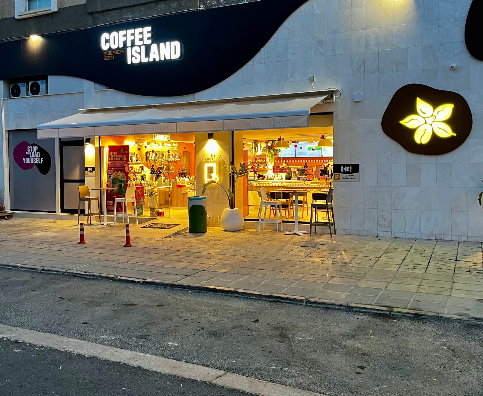 Coffee Island Makariou Larnaka