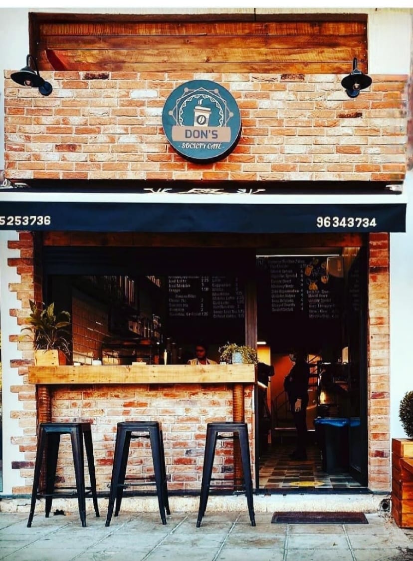 Don's Society Cafe