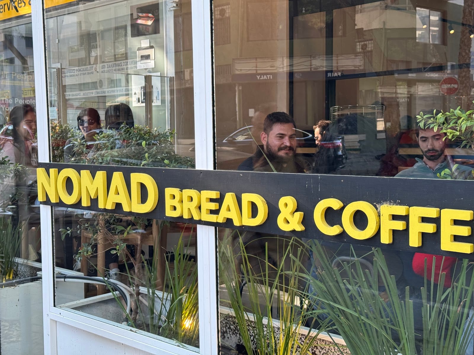 Nomad Bread & Coffee