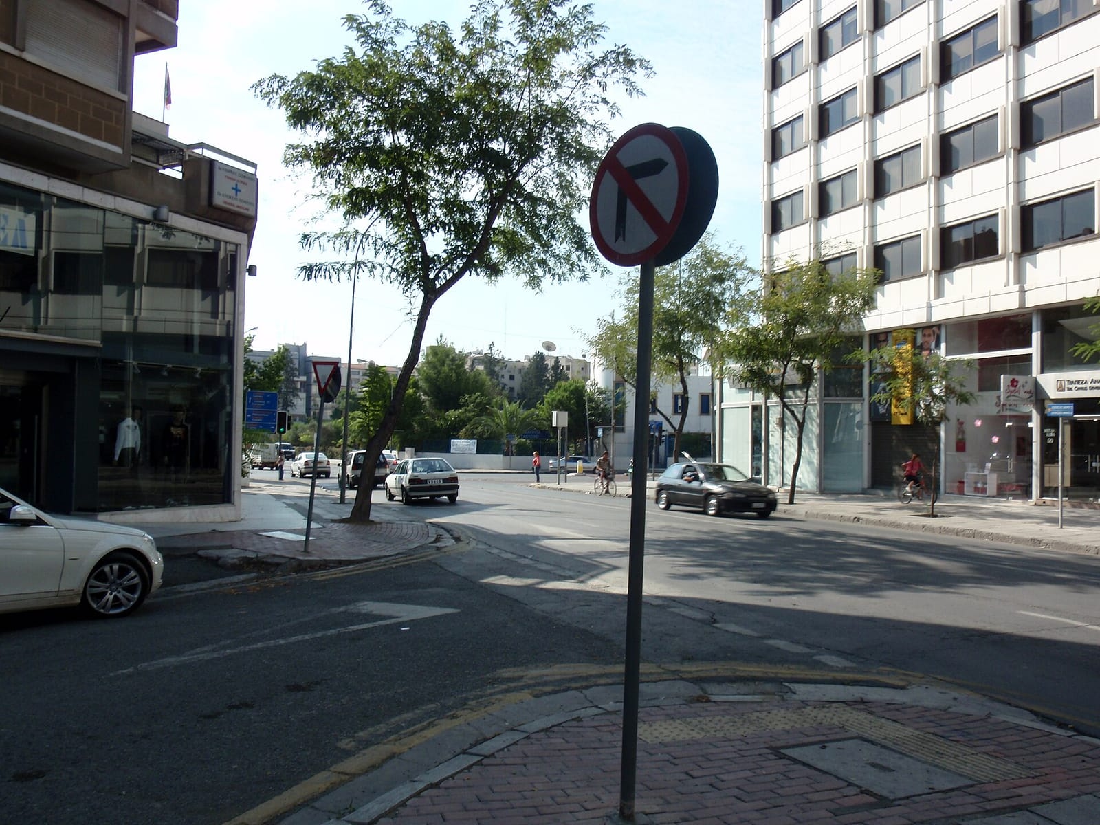 Zu Specialty Coffee & More photo 3