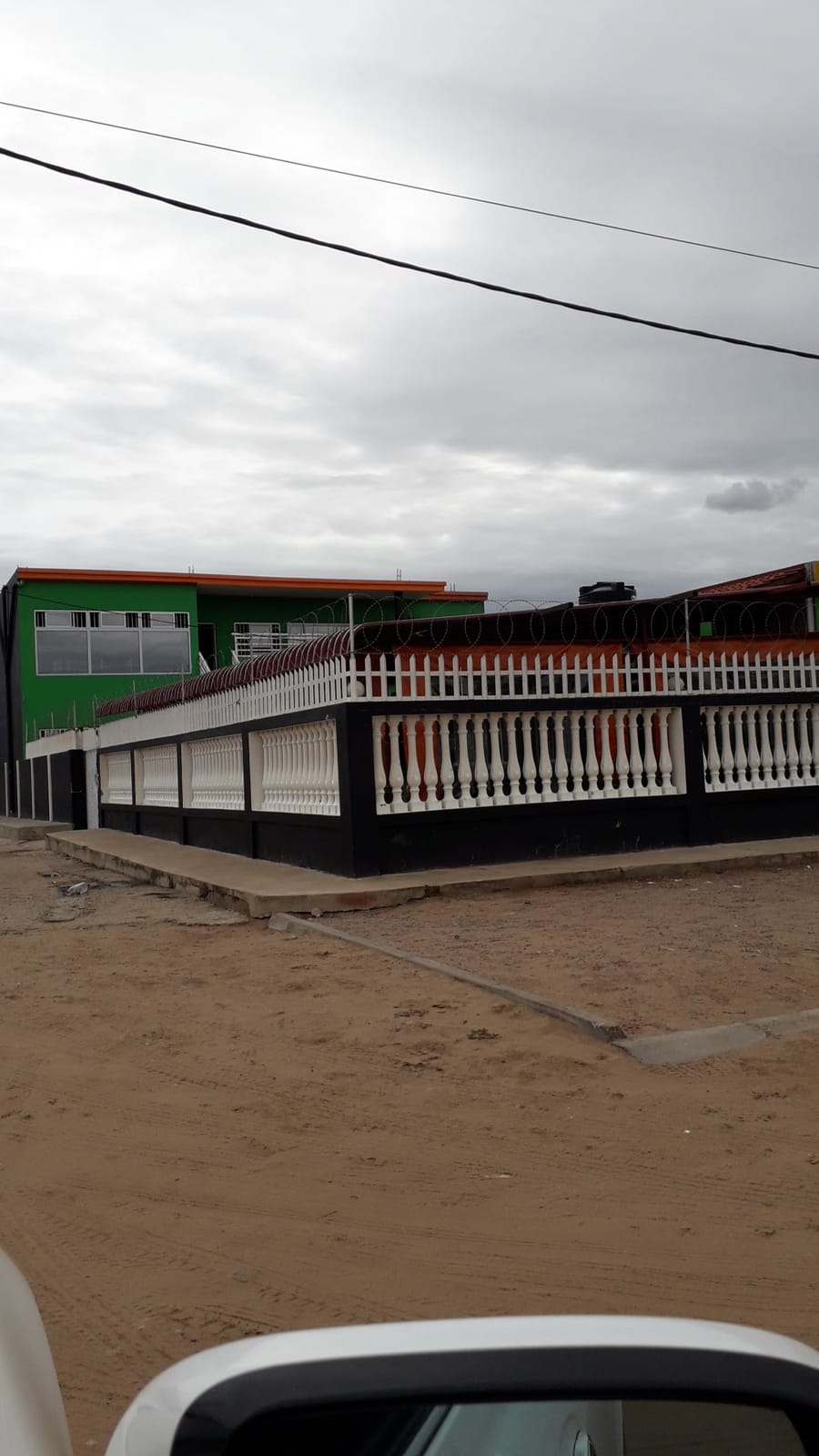 Bundeca (Bar, Restaurante, Mercearia, Salao De BELEZA)