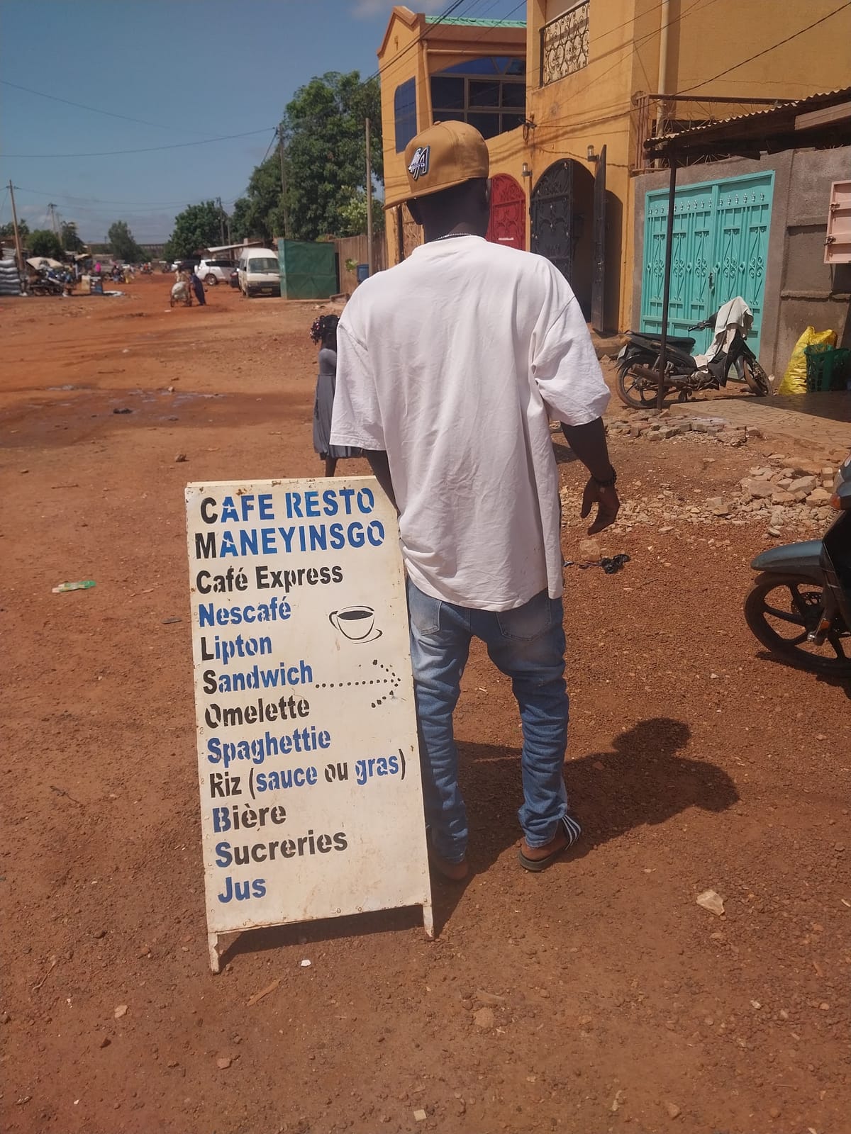 Café resto Manesinsgo