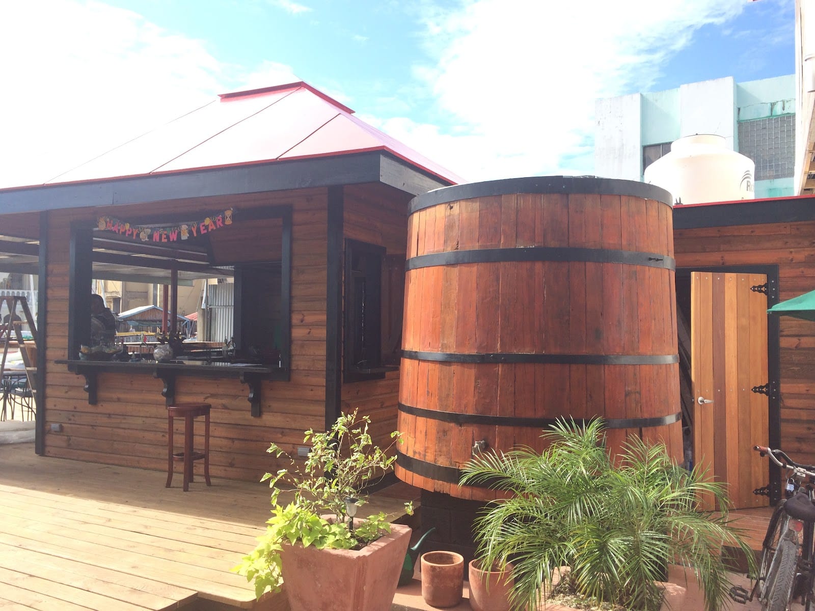 Spoonaz Photo Cafe and Bar