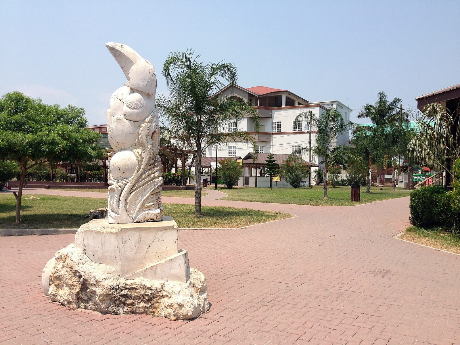 Love Town (San Ignacio) photo 2