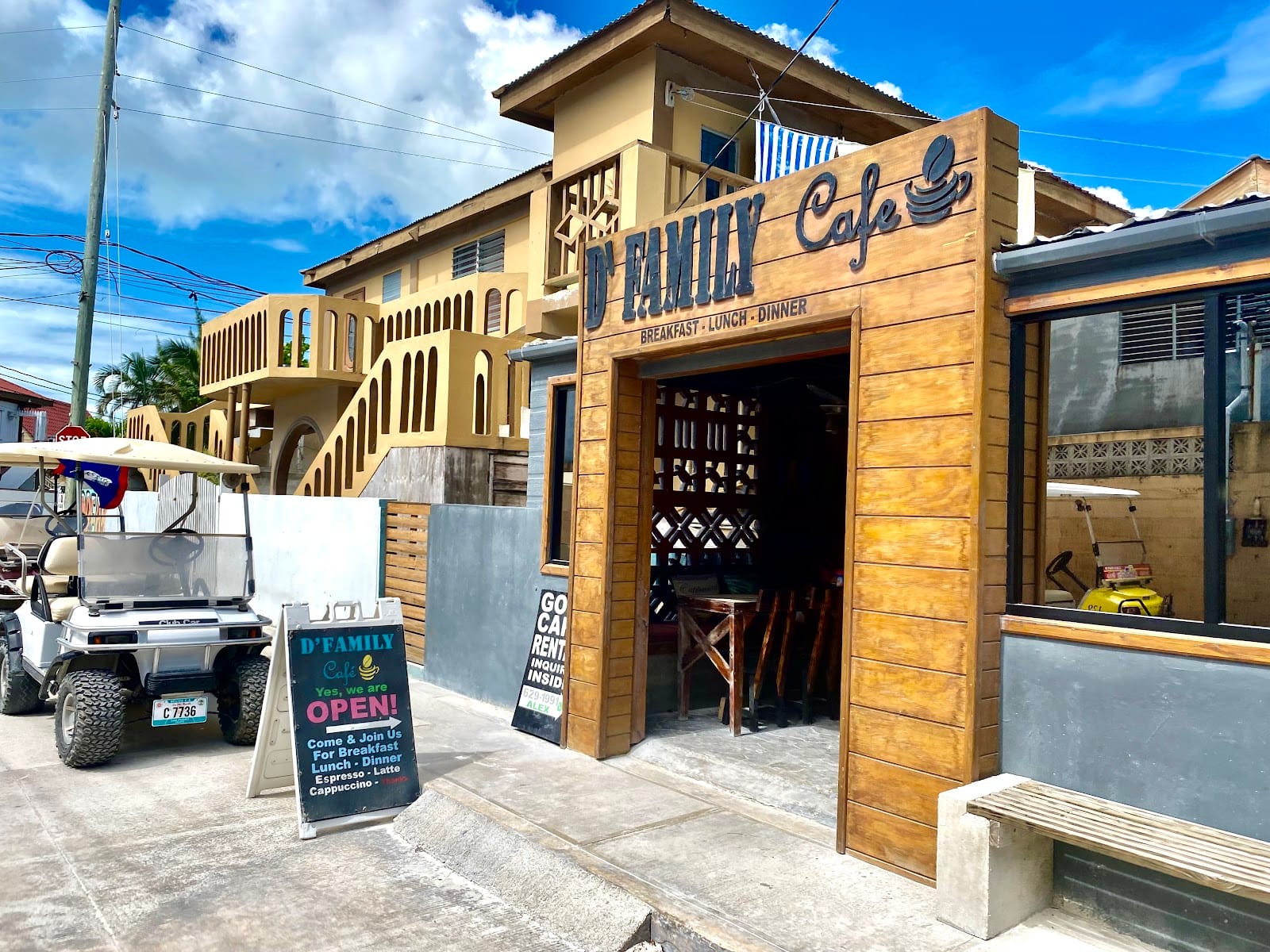 D FAMILY CAFÉ