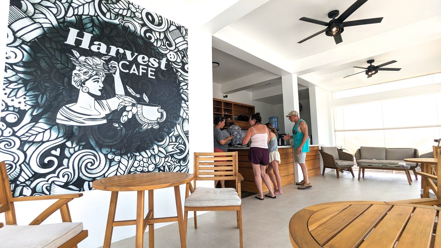 Harvest Café