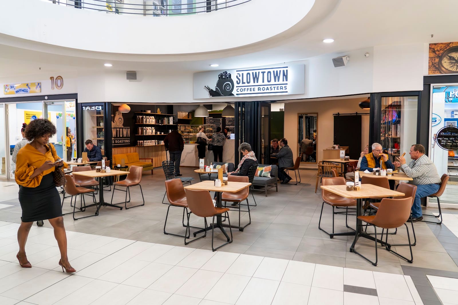 Slowtown Coffee Roasters – Maerua Mall