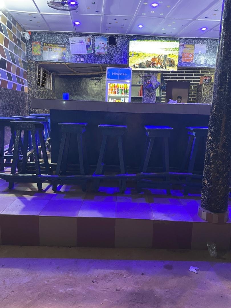Cafétéria OUSMANE BARRY