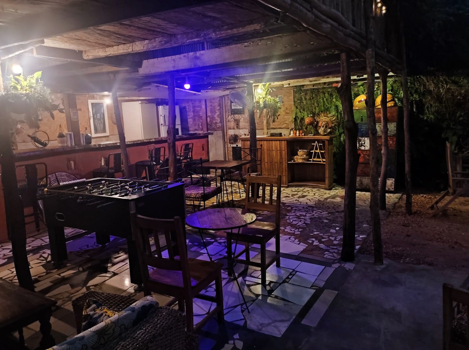 Pura Vida Café