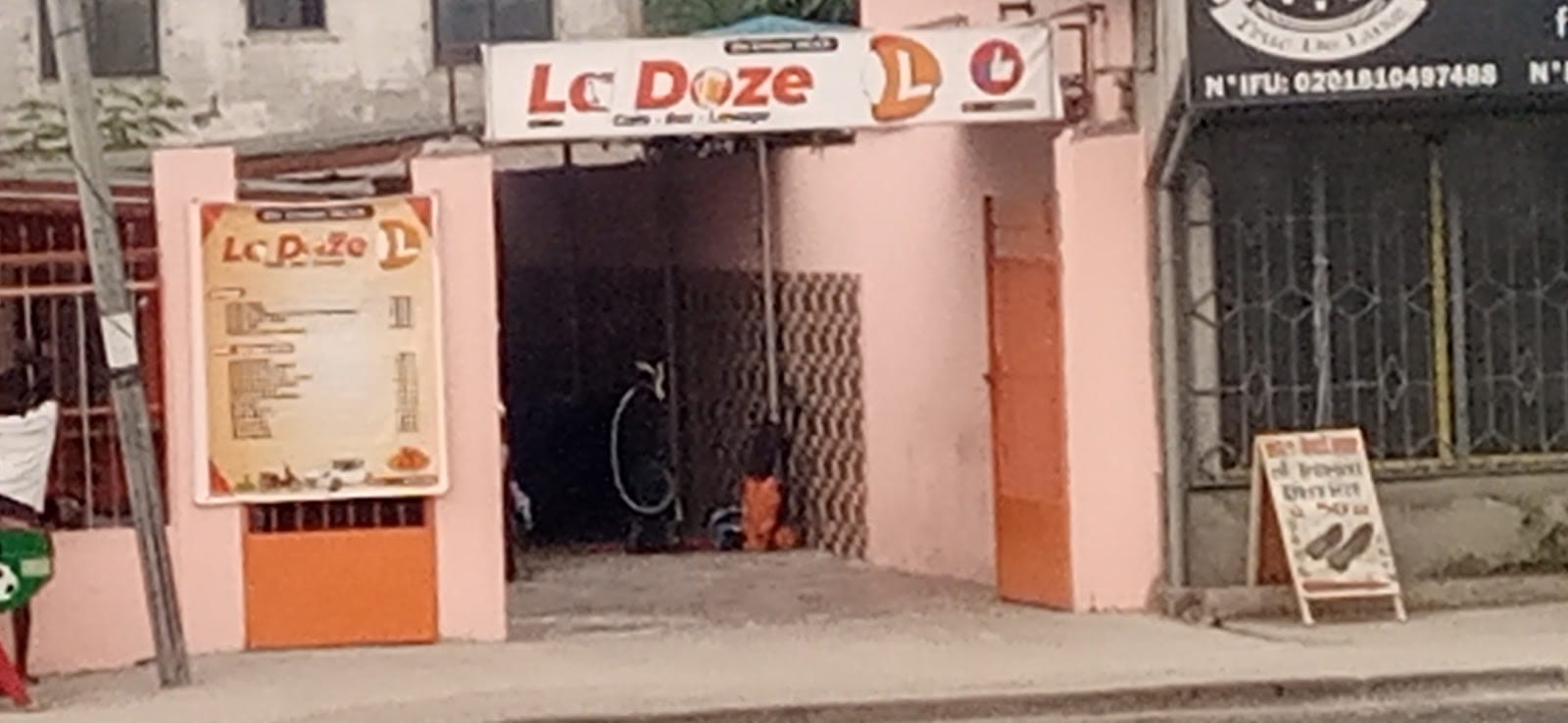 Café Bar LA DOZE