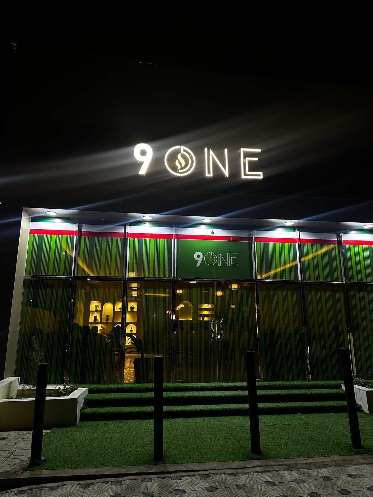 Nineone Cafe