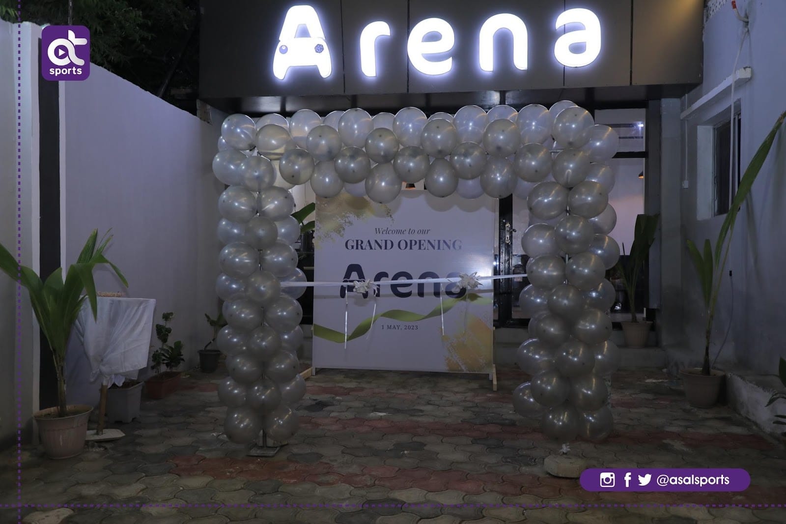 Arena Coffee and Entertainment.