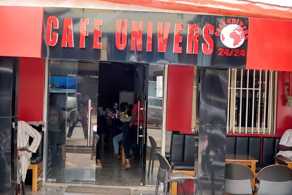 Café Univers