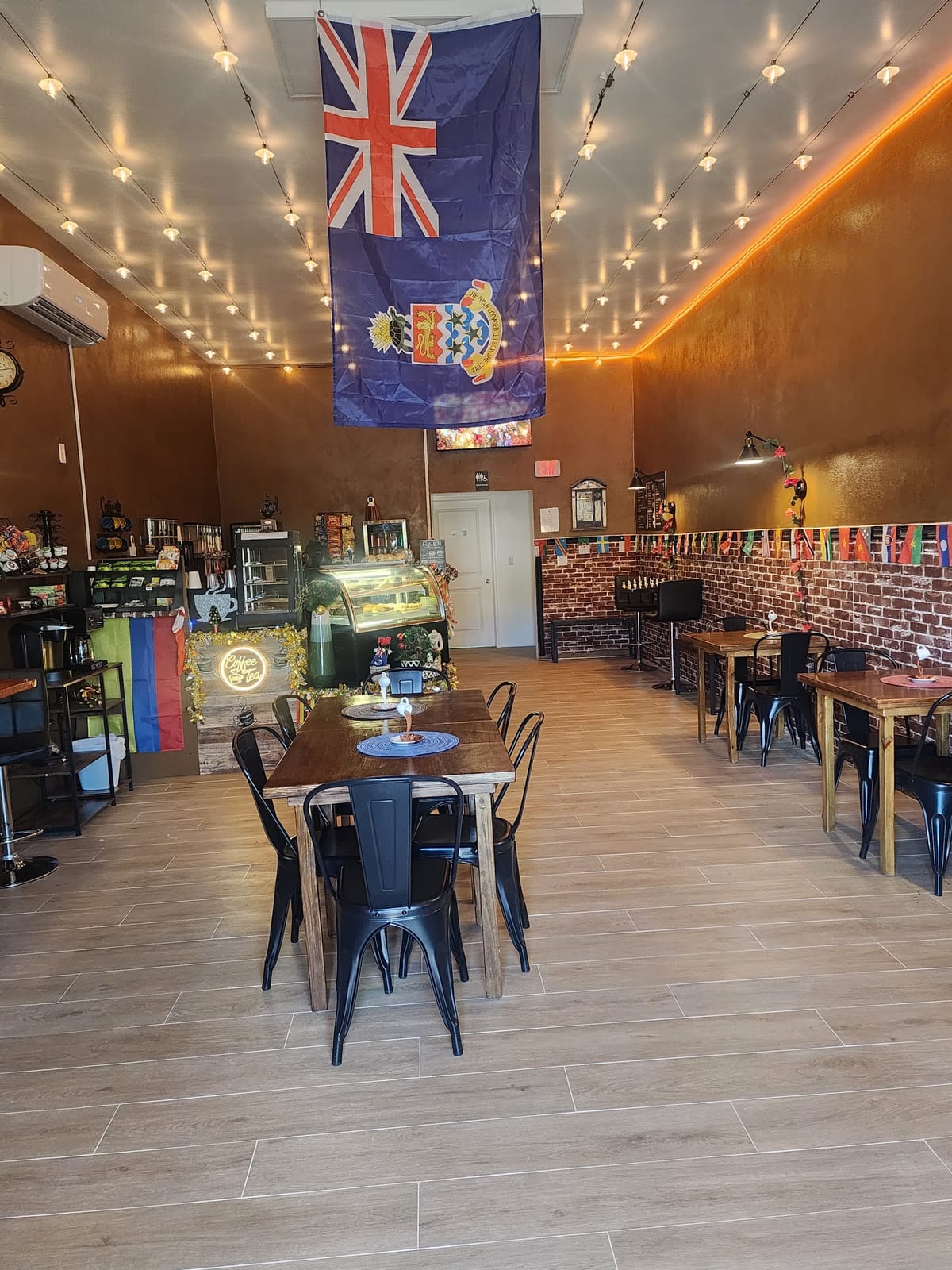 Kabana Kai Café