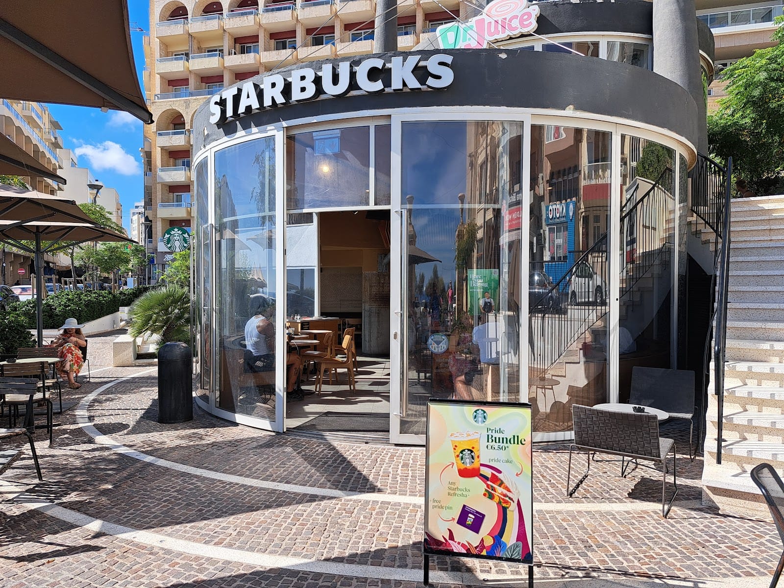 Starbucks Sliema