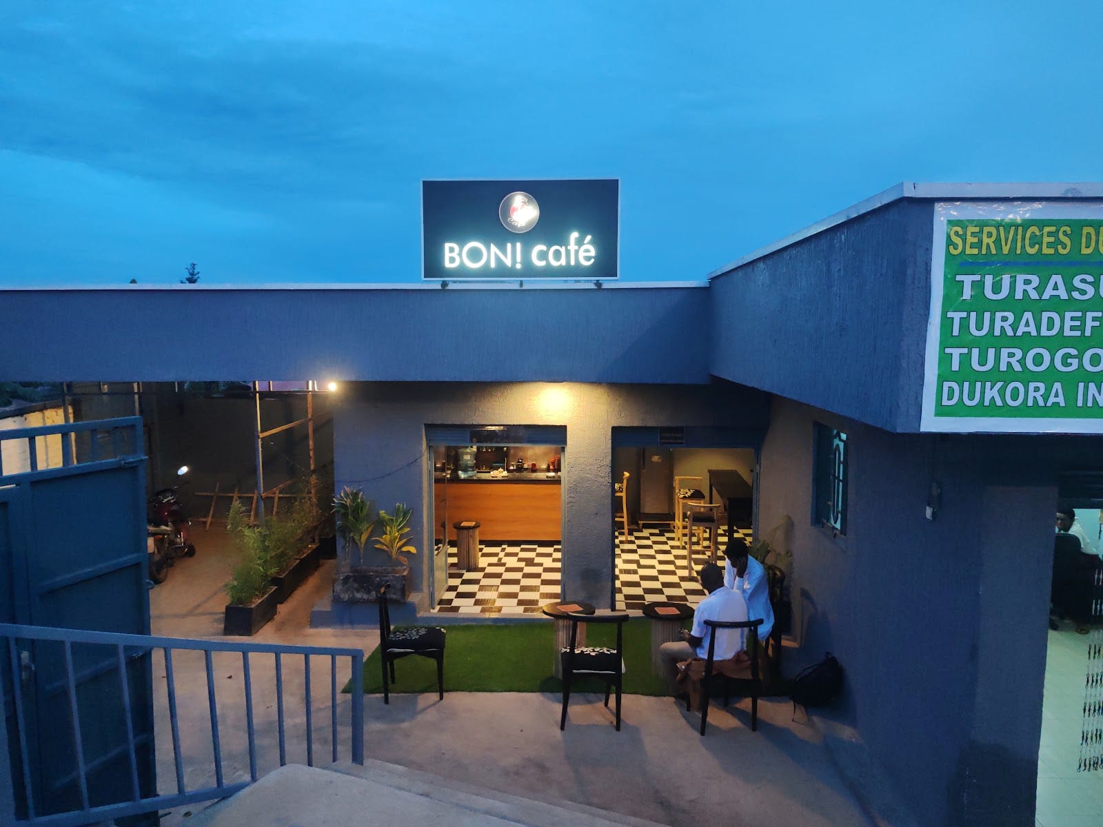Bon! Cafe