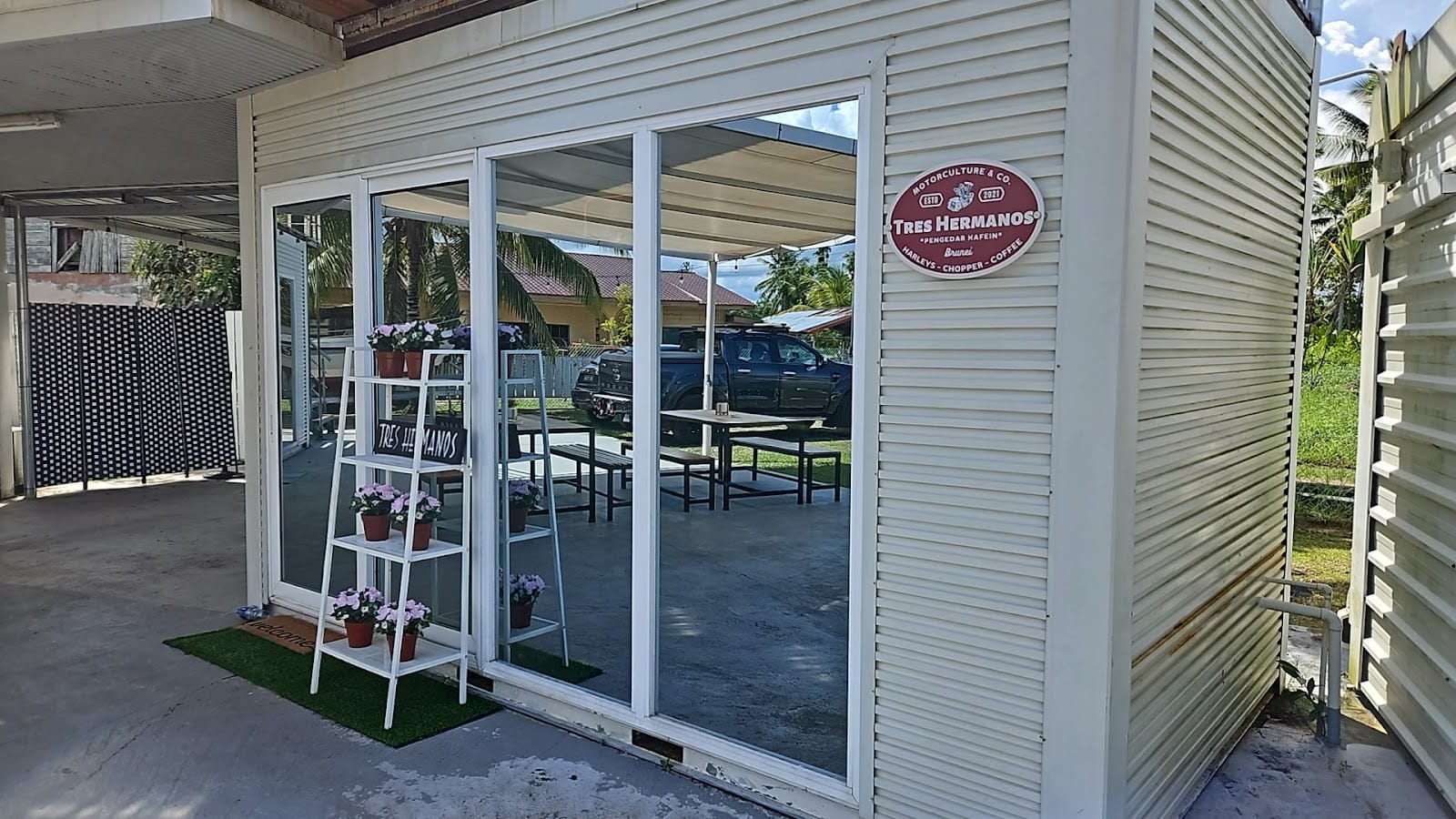 Trescafe