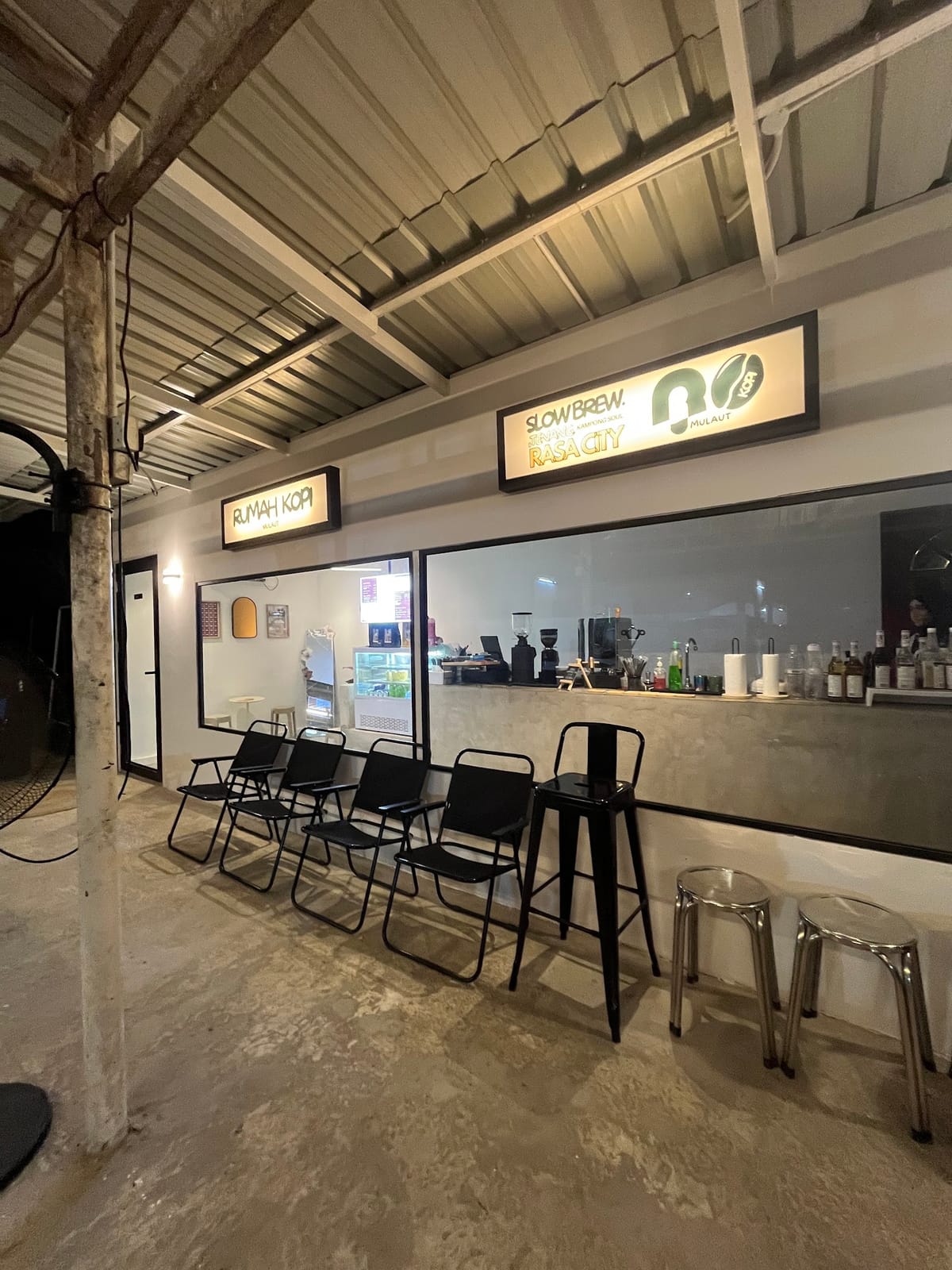 CAFE RUMAH.KOPI MULAUT
