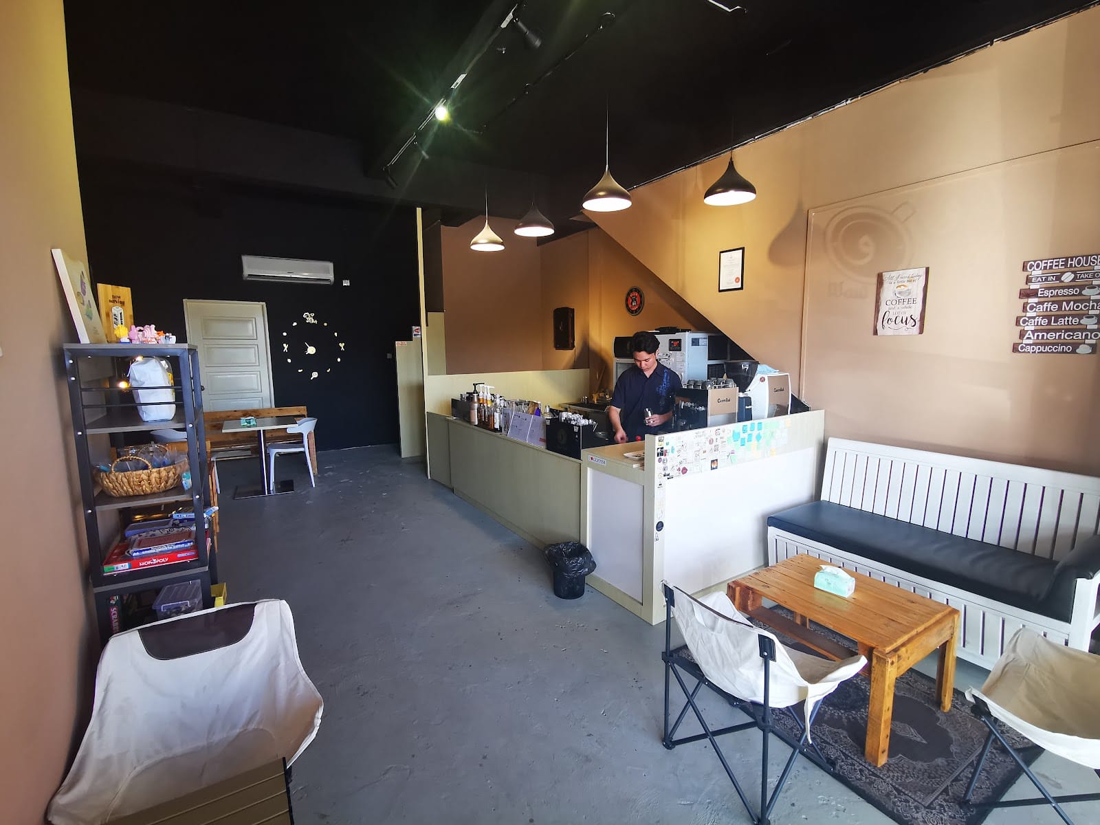 Waw Cafe