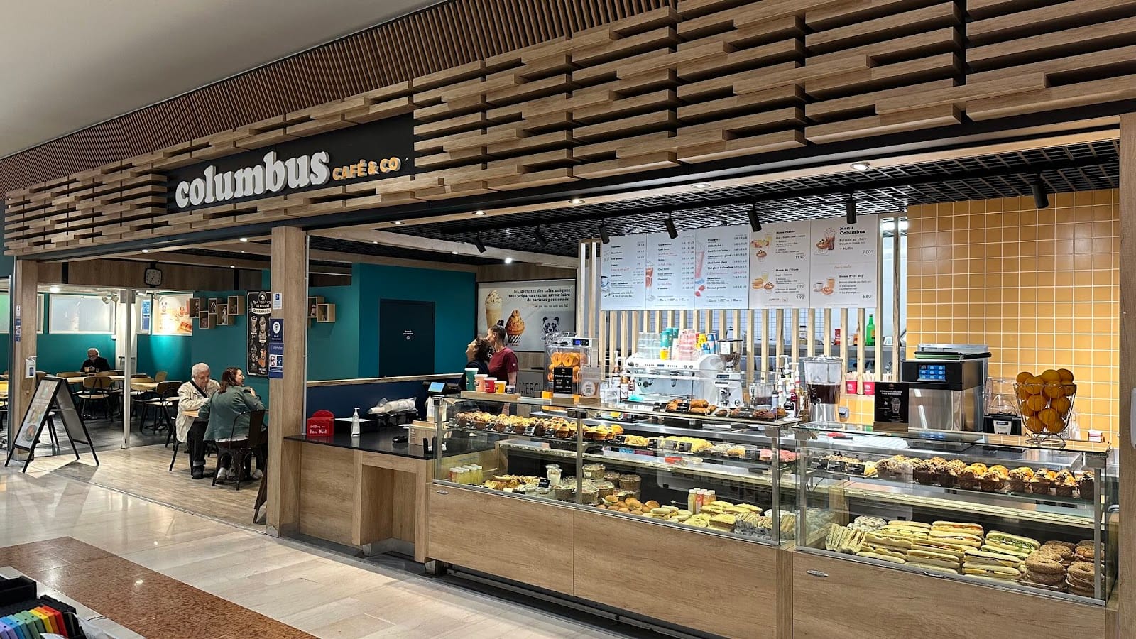 Columbus Café