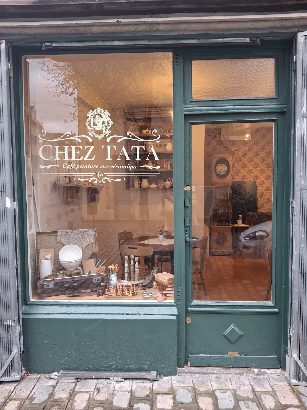 CHEZ TATA - Café peinture sur céramique