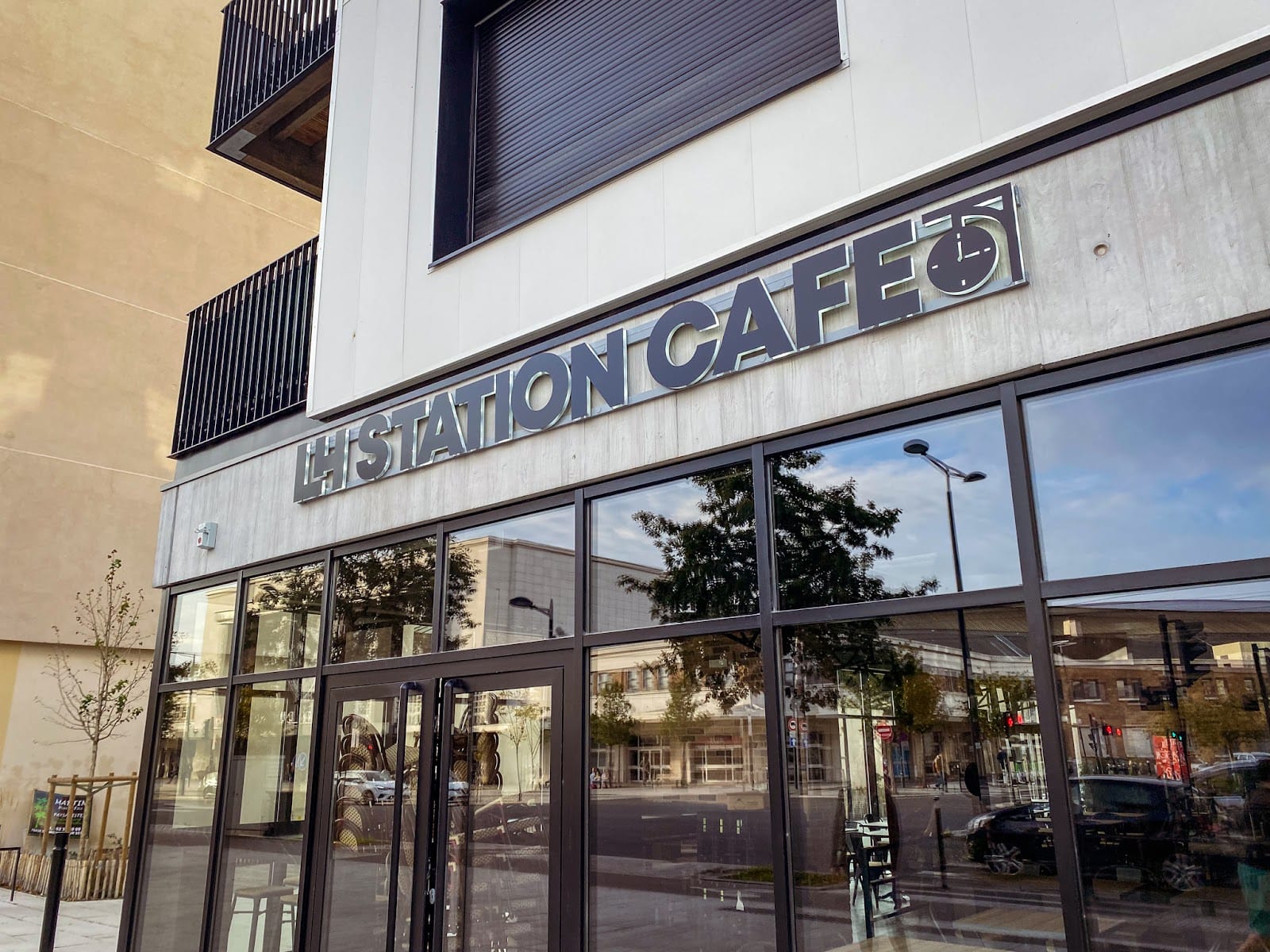 LH Station Café