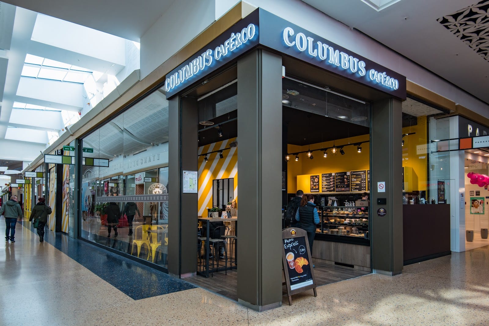 Columbus Café