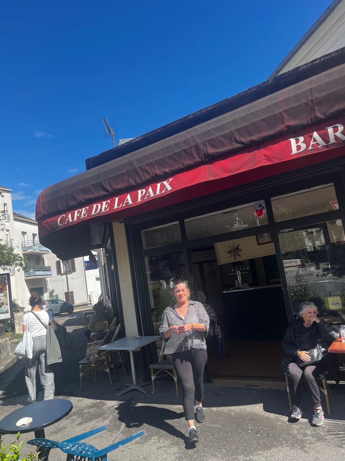 Le Café Paix