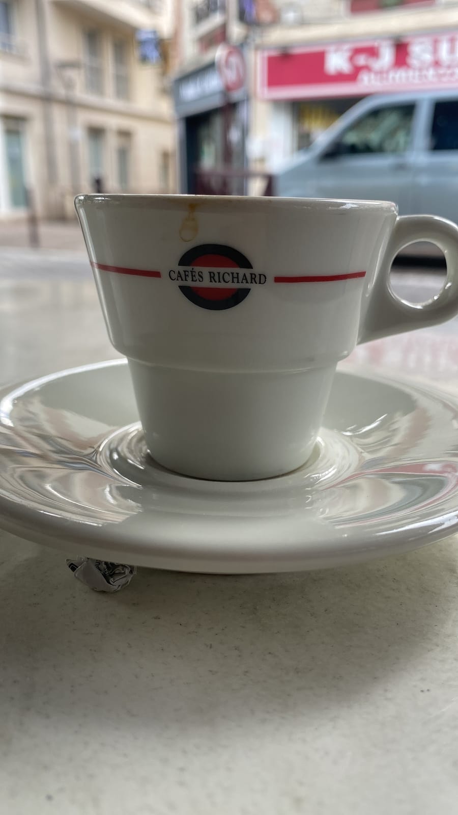 Café le Val de Marne