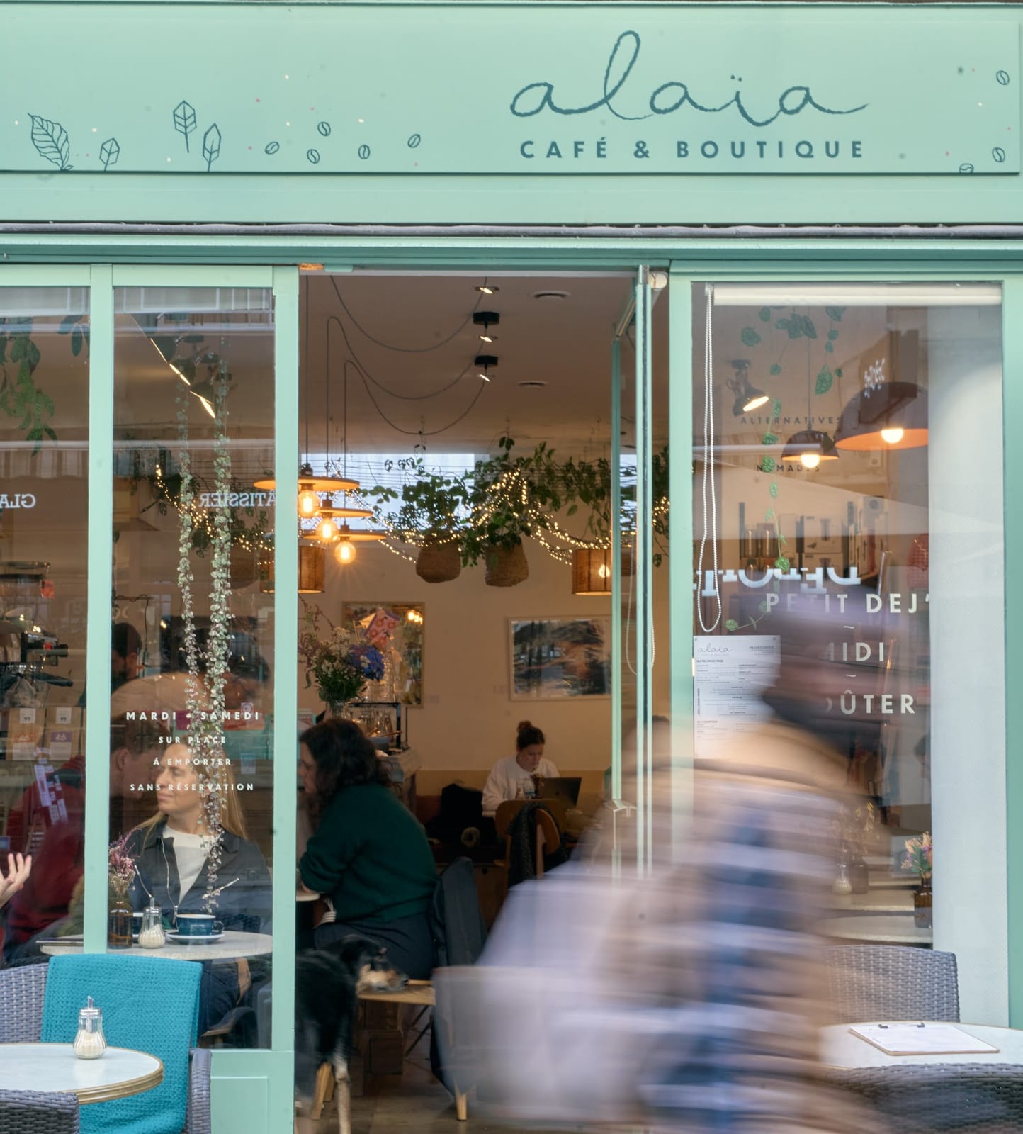 Alaïa café & boutique