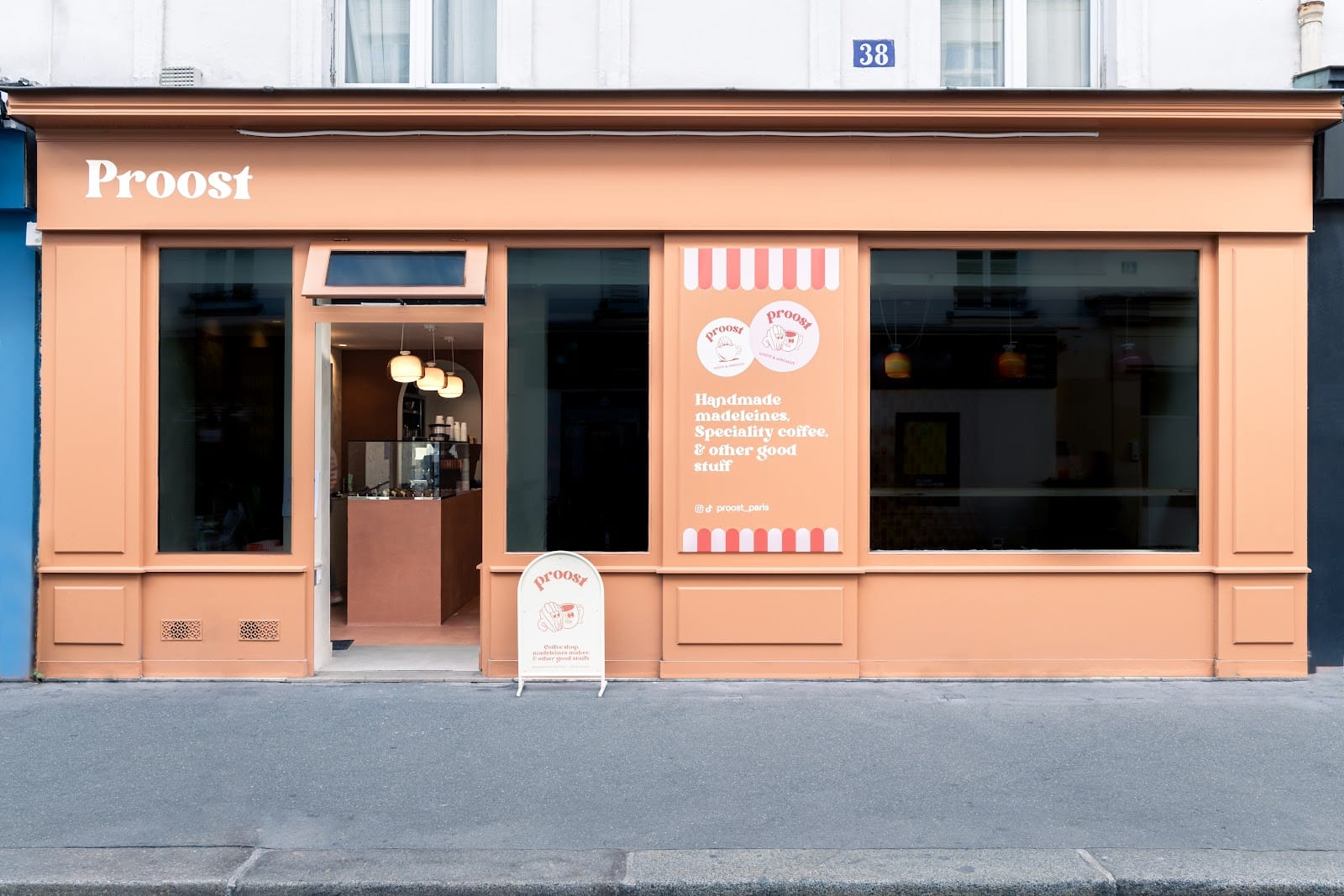 Proost Bastille - Coffee Shop et Bar à Madeleines