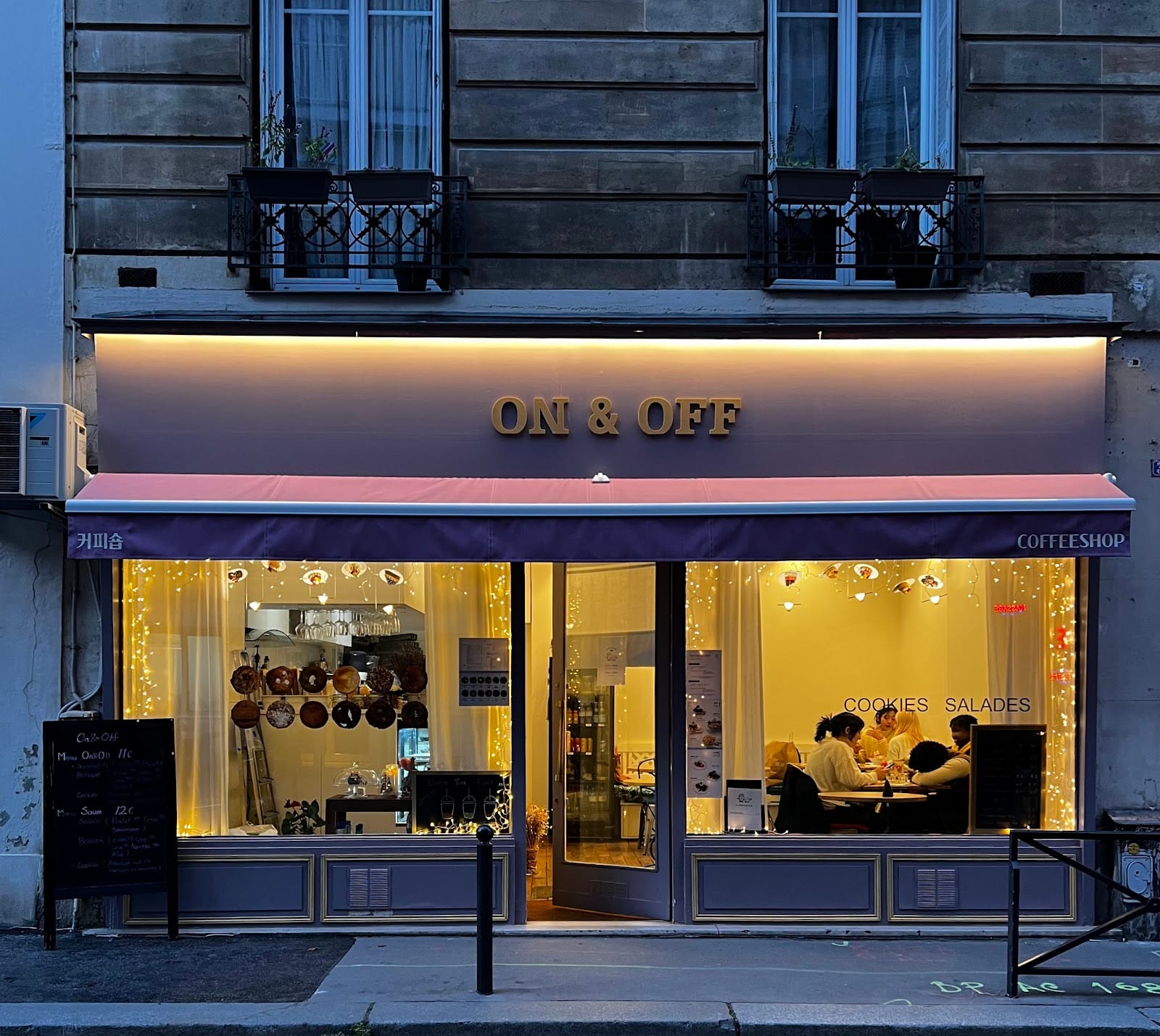 Café OnOff