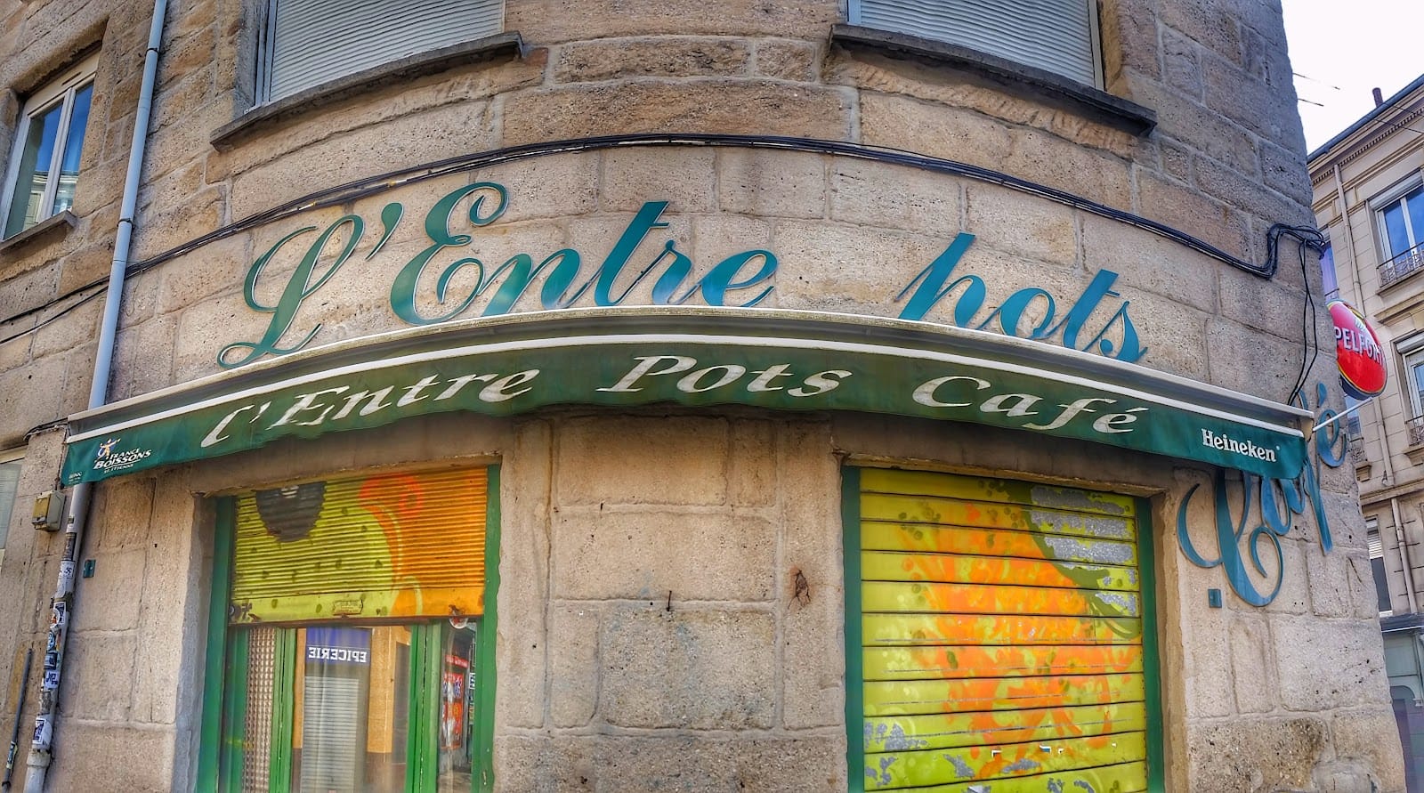 entre pots cafe