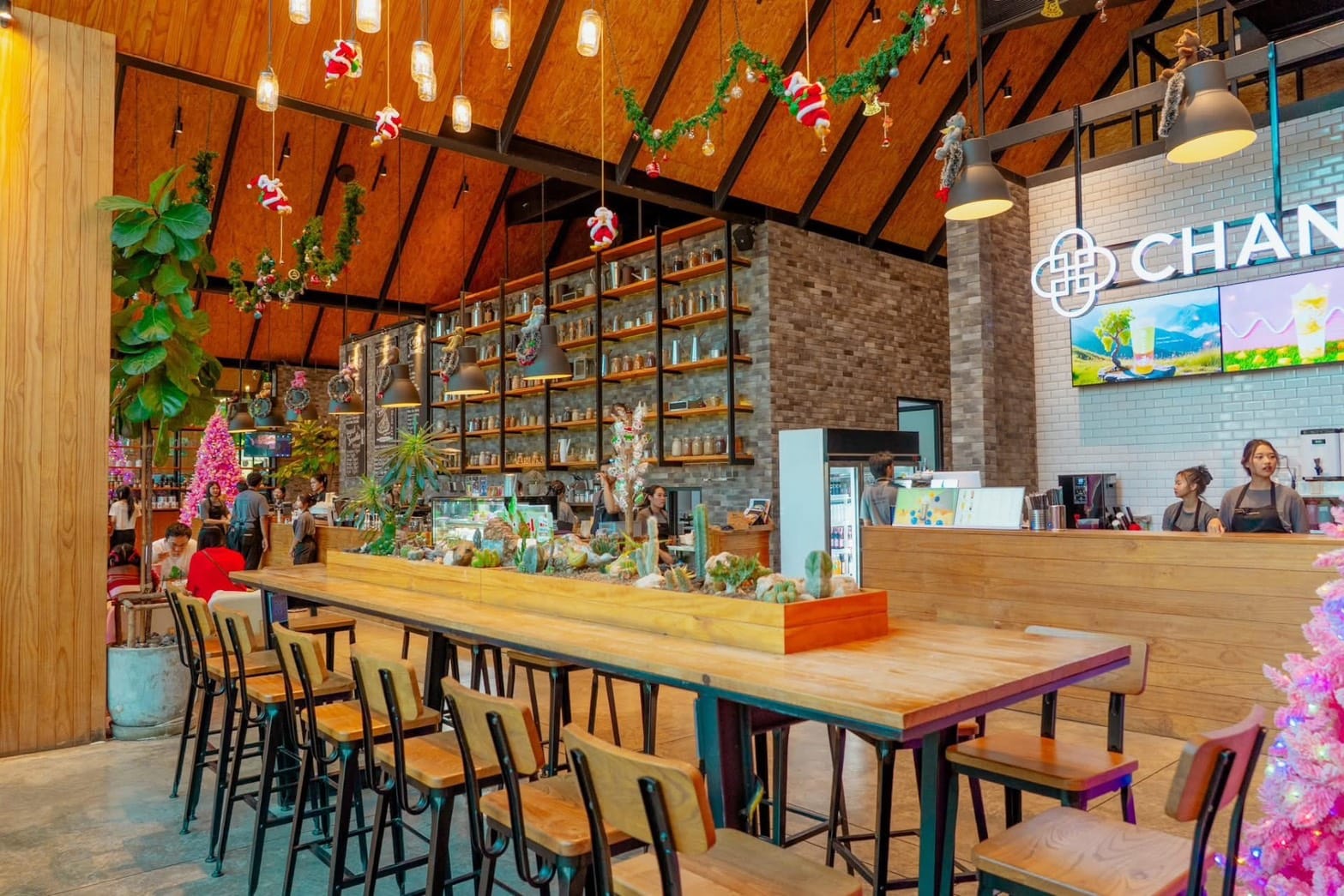 The Village Farm To Café
