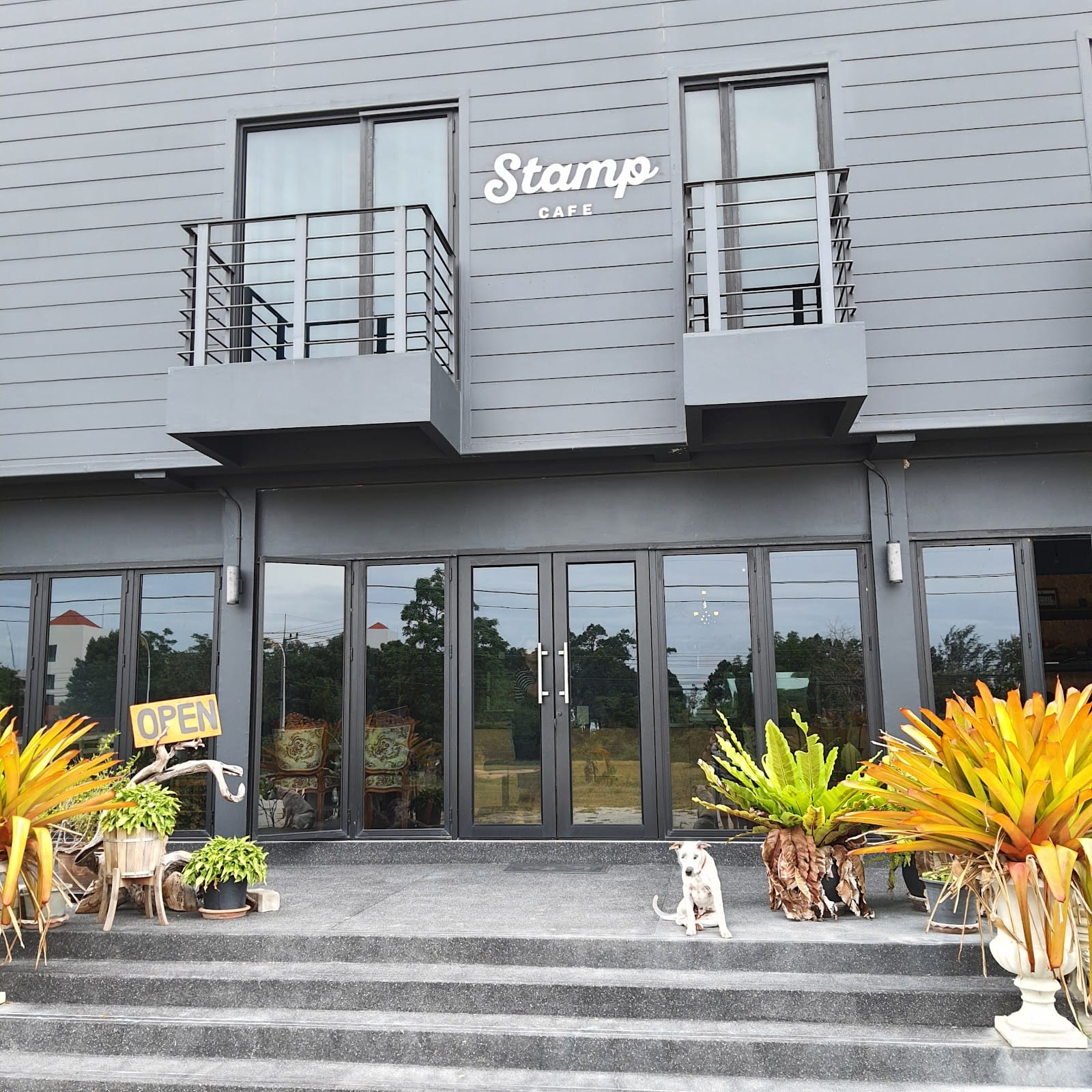 Stamp Cafe