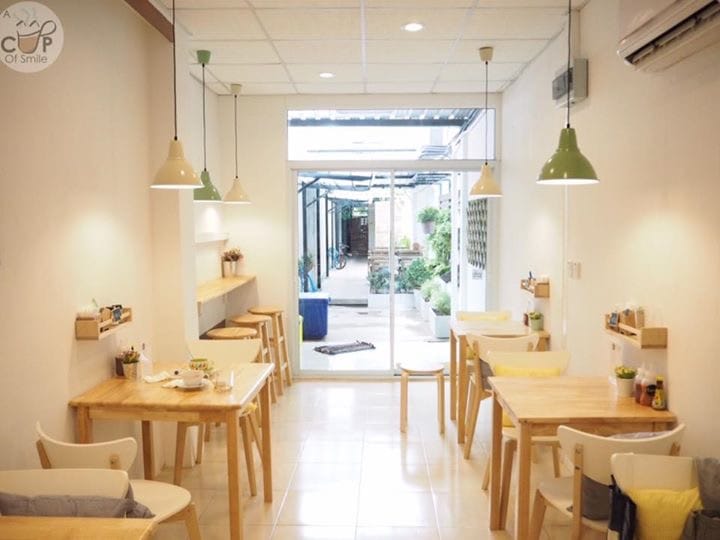 Chuenjai Alley Cafe