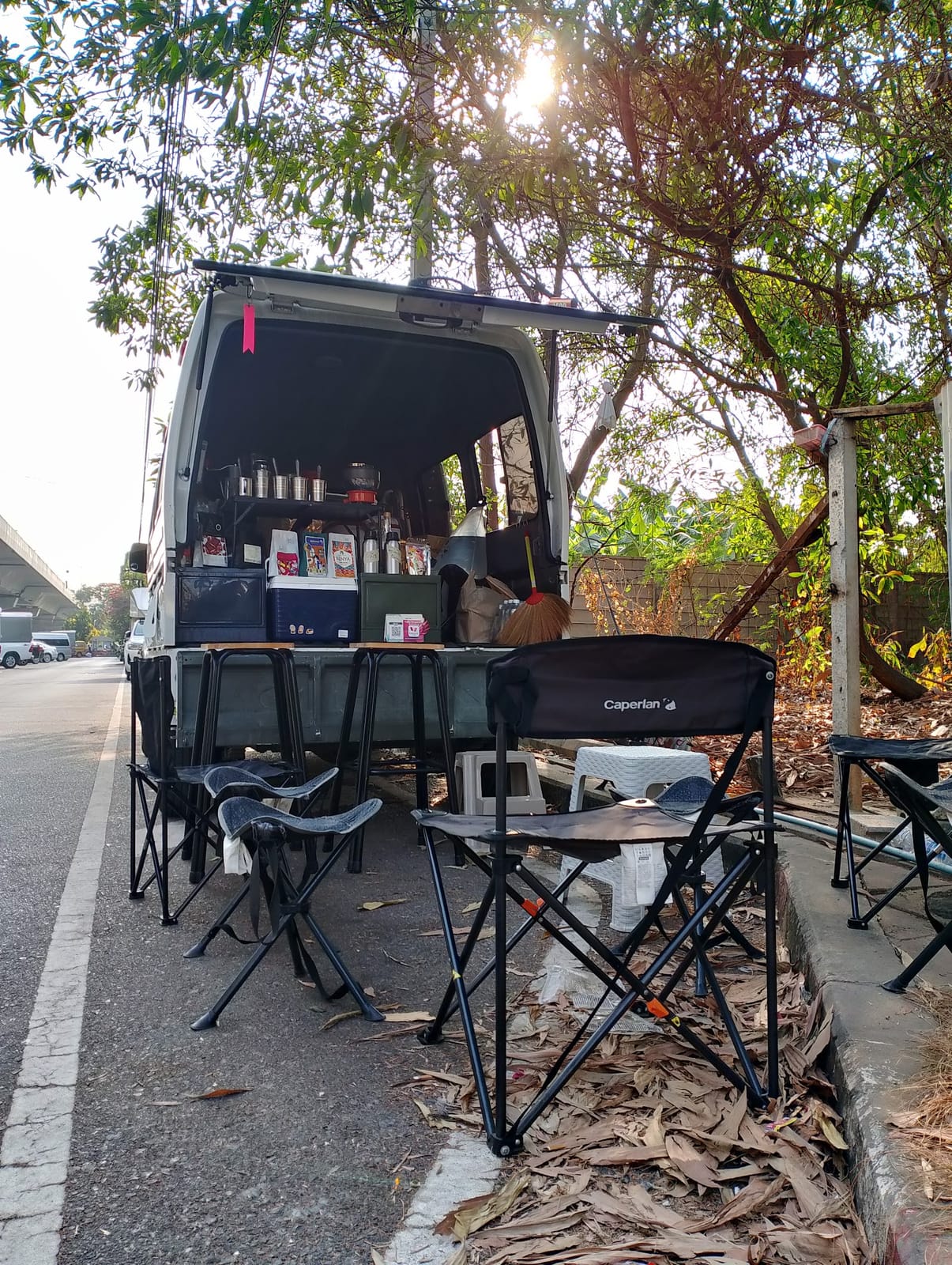 Tak Daed Coffee - Home Coffee Slowbar