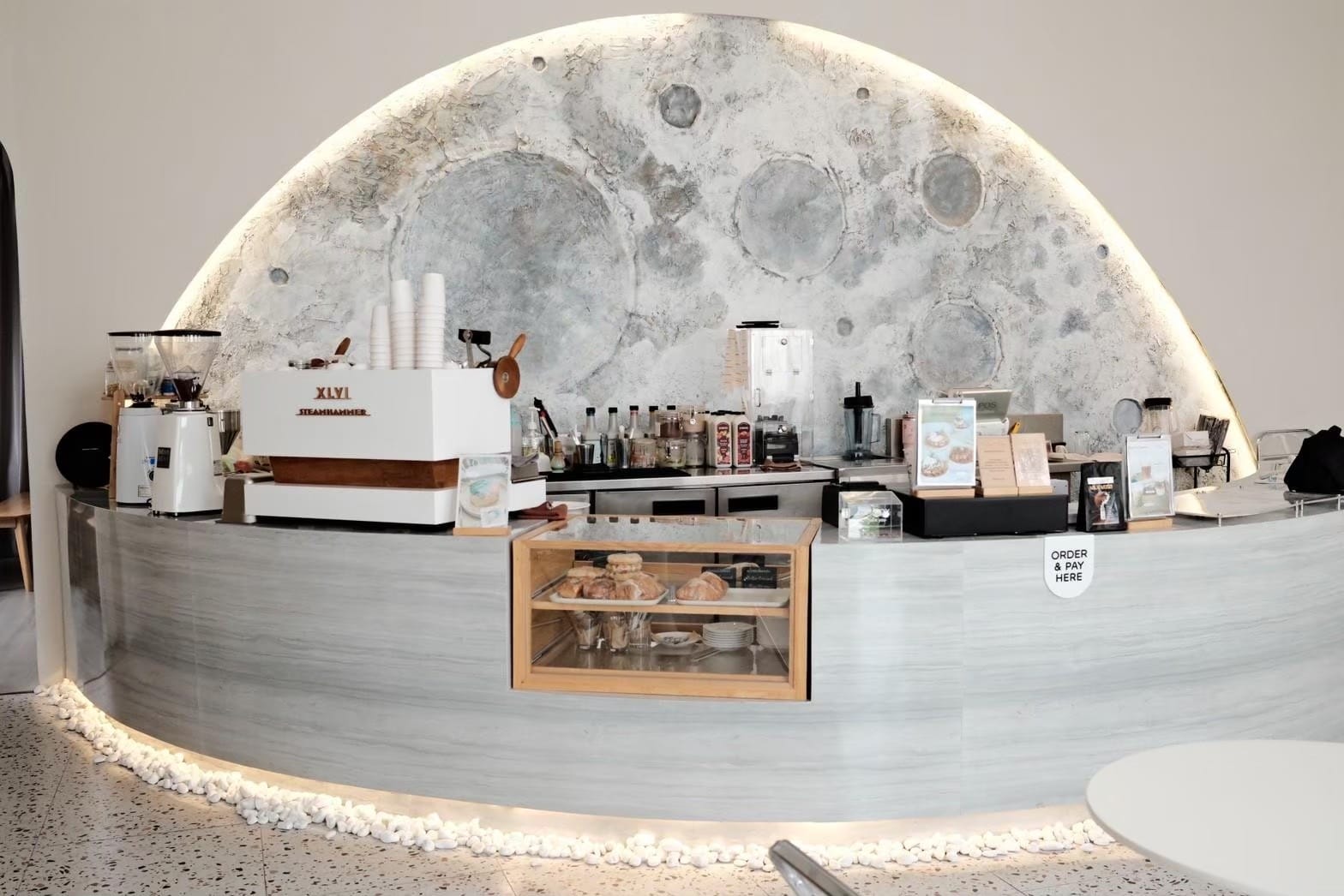 Unsleep To Sleep Cafe’&Bistro