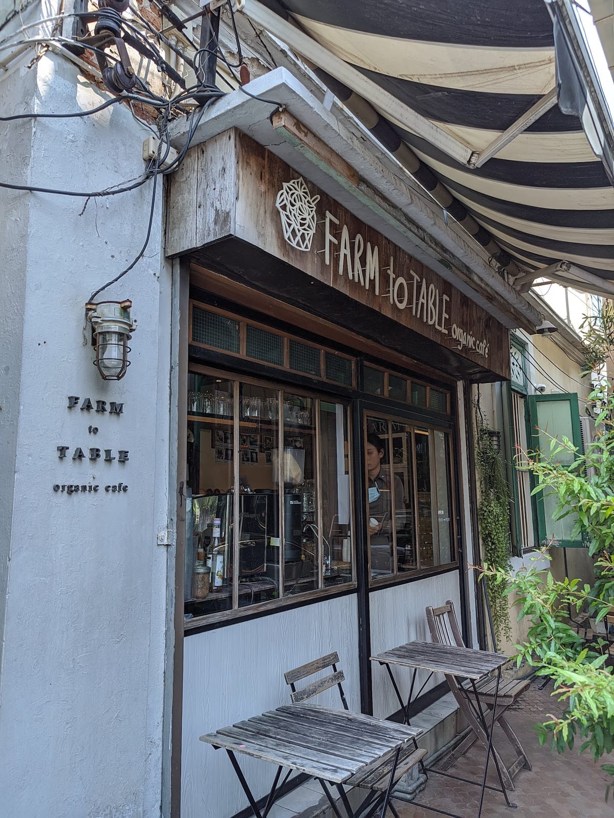 FARM to TABLE, Hideout
