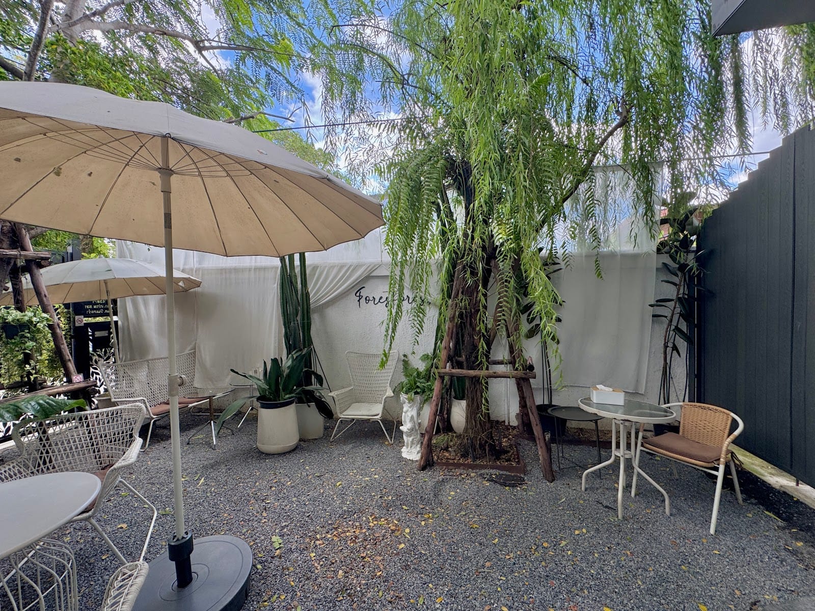 Forestpresso Cafe, Bistro and Co-working Space
