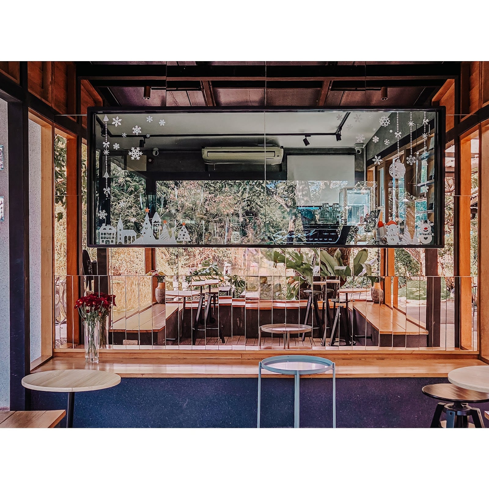 Asama Coffee & Roastery