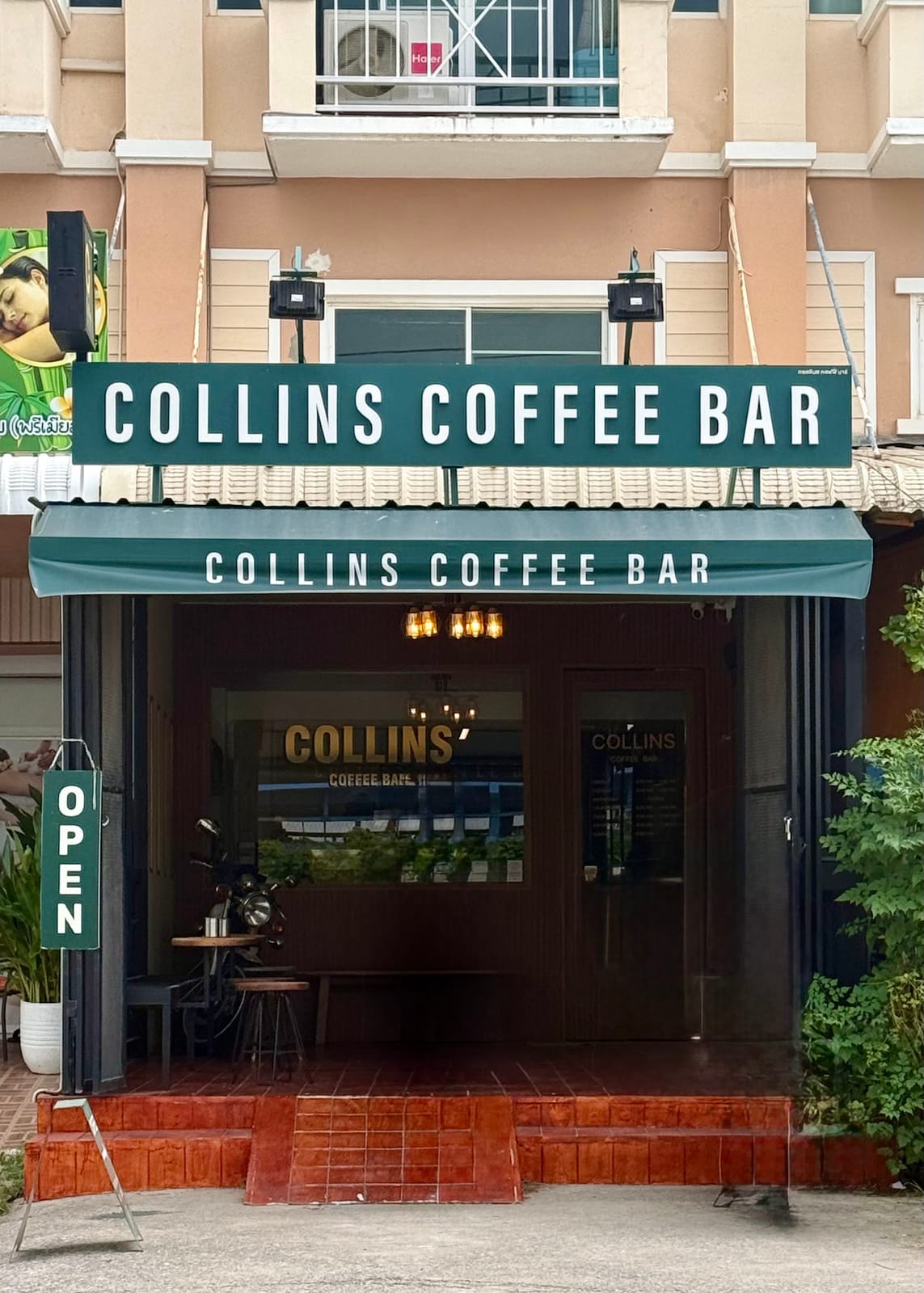 Collins Coffee Bar