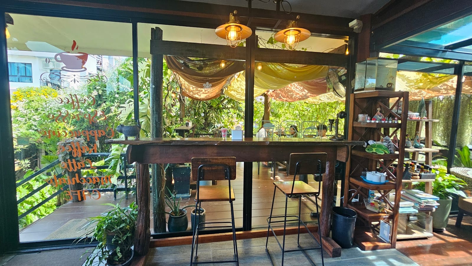 Mullberry House 94 Cafe And Home Stay