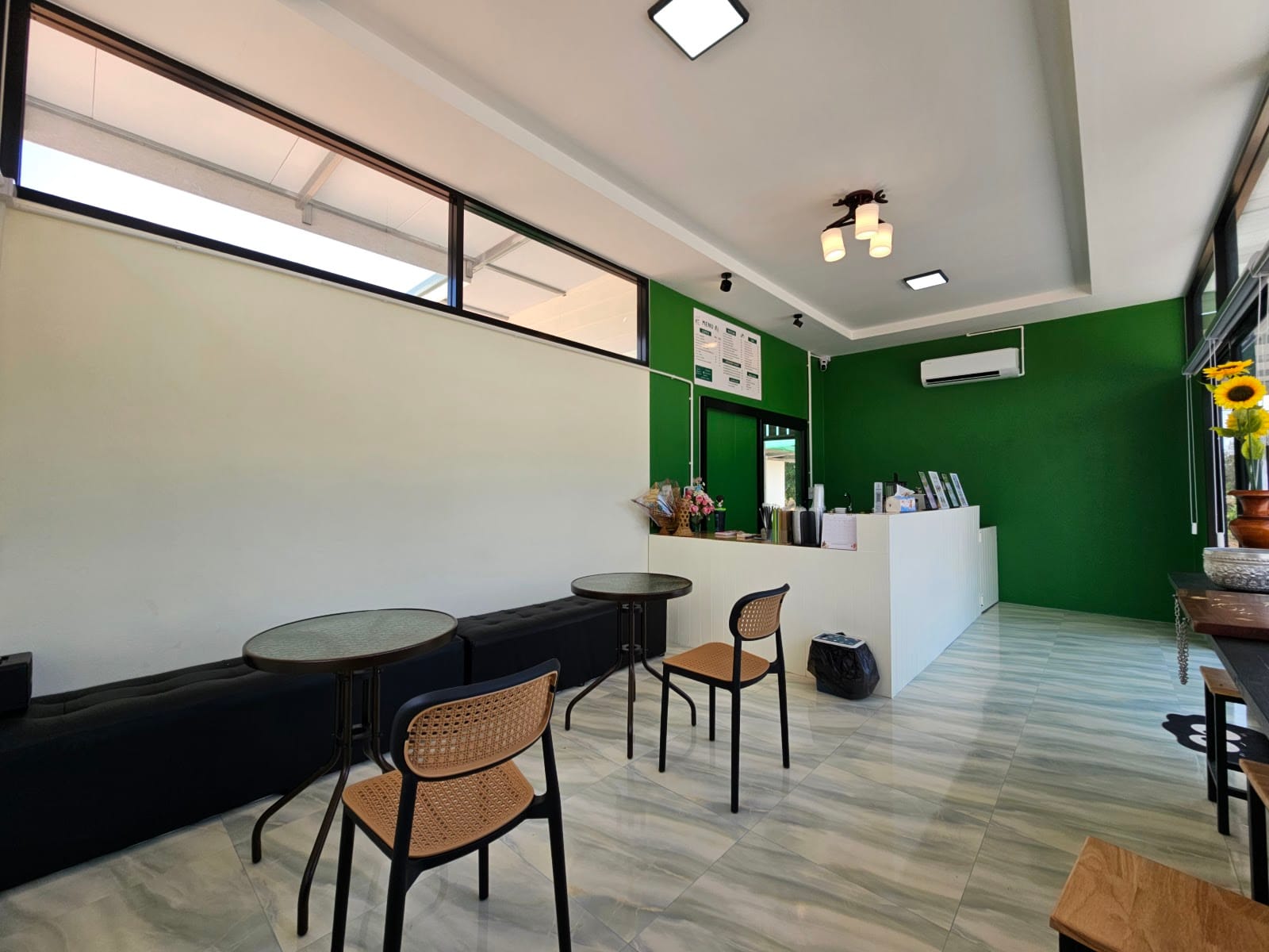 JIB CHA CAFE
