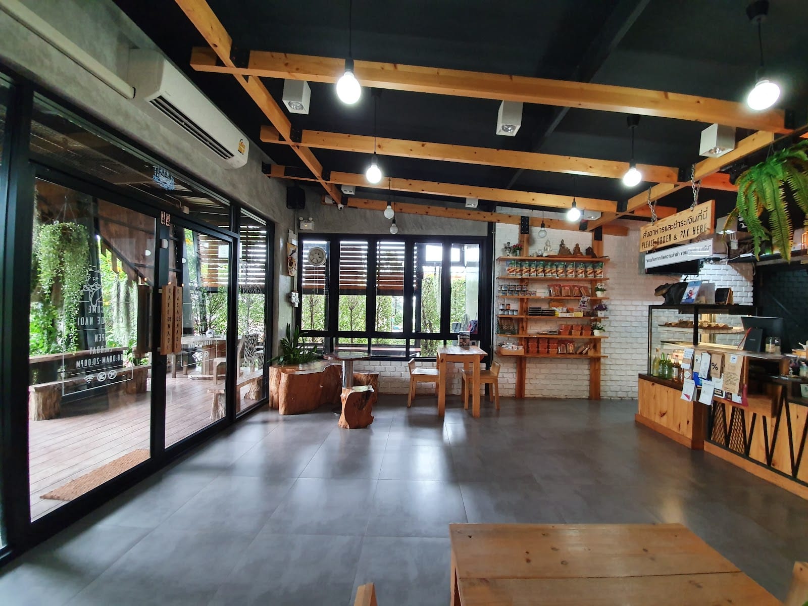 De Nadi "Casa&Cafe: