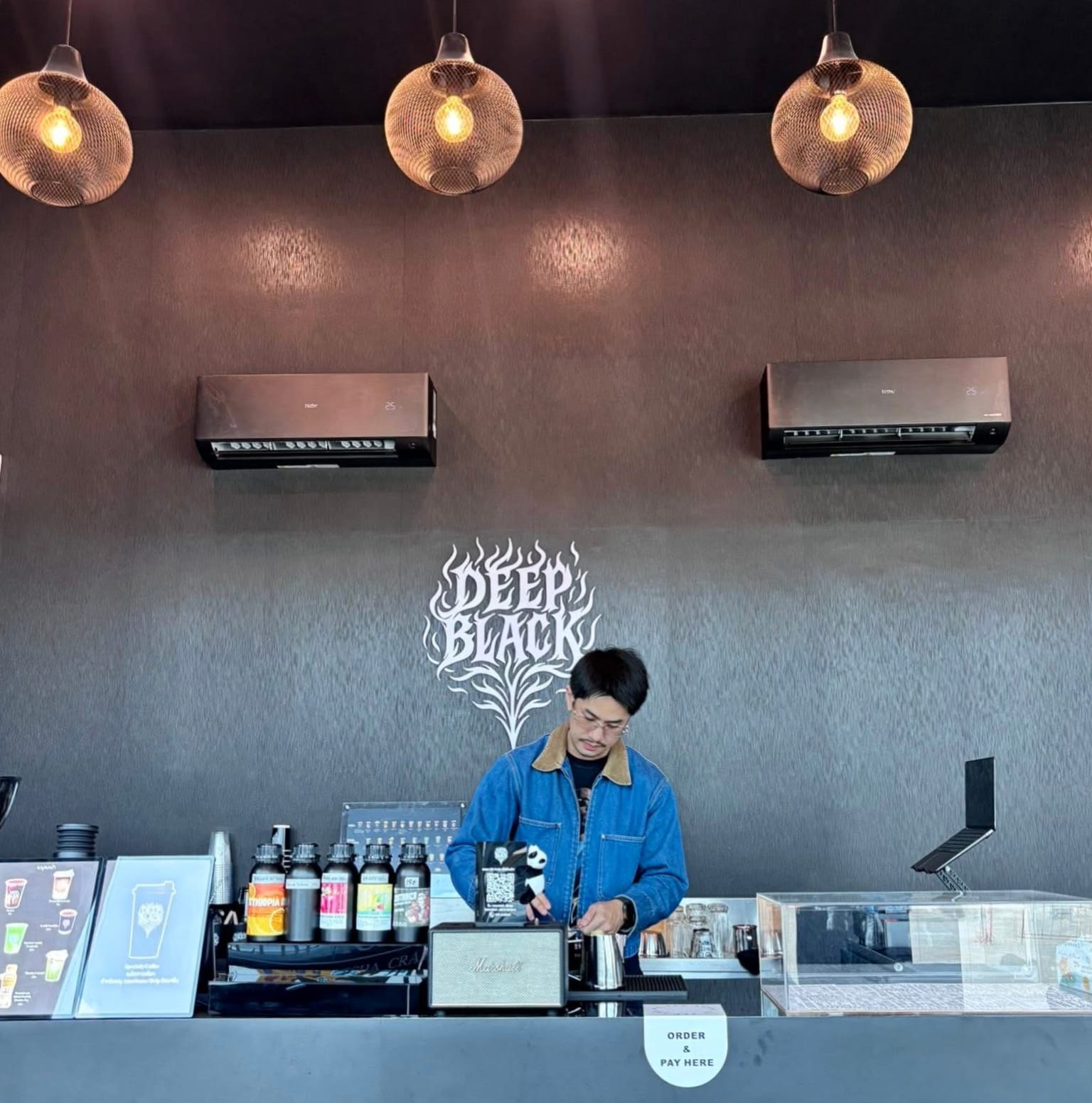 DeepBlack SpecialtyCoffee