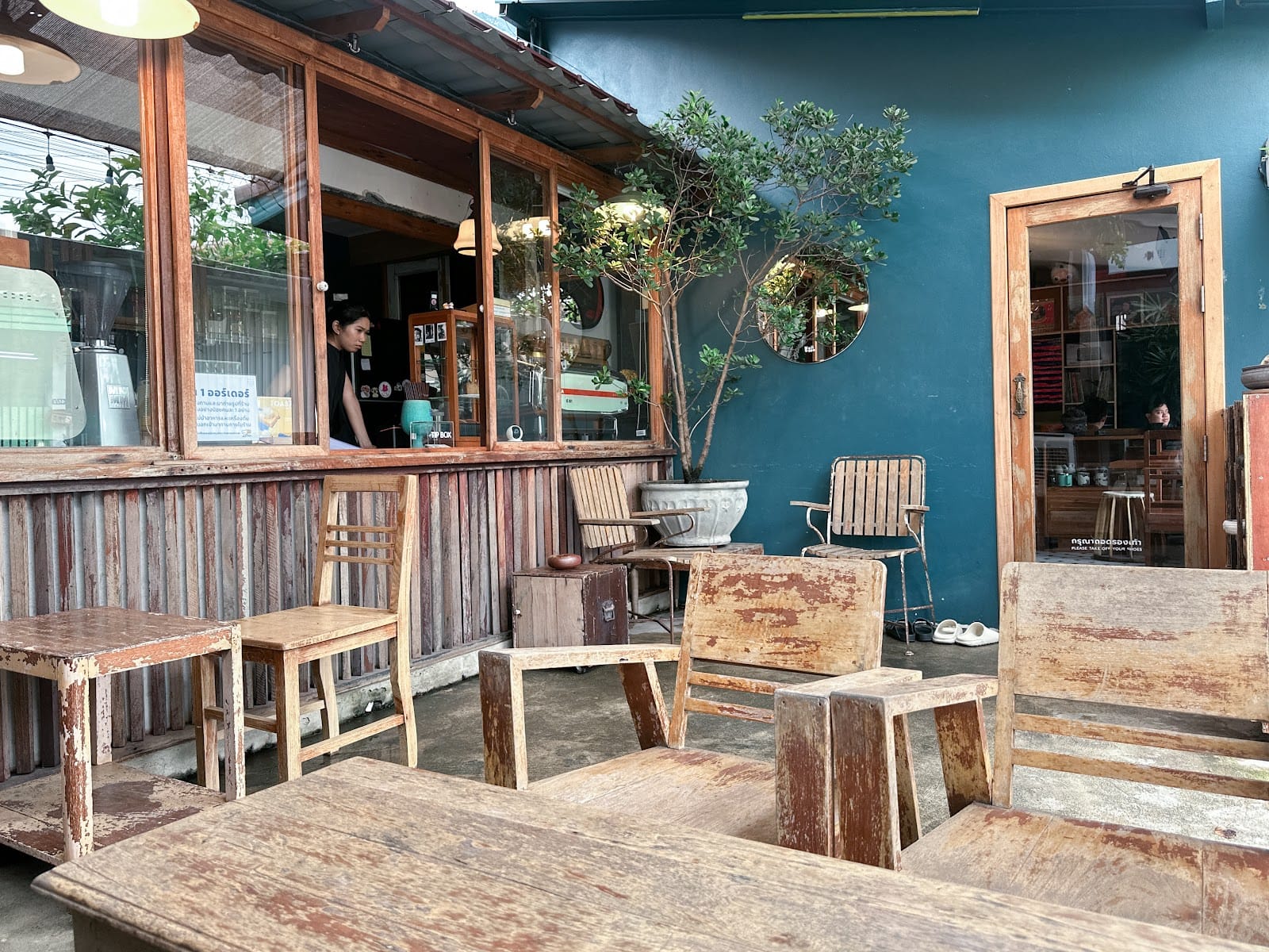 Naiibaan cafe