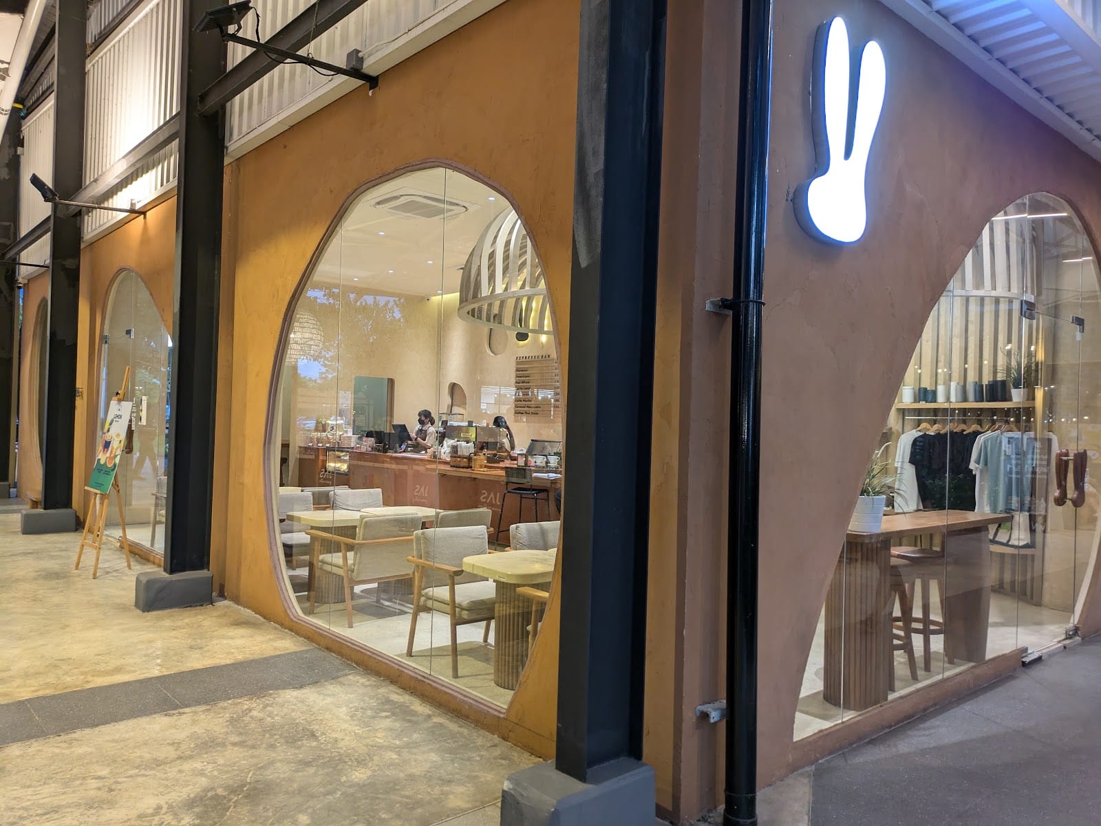CASA LAPIN x Kubon (JAS Green Village)