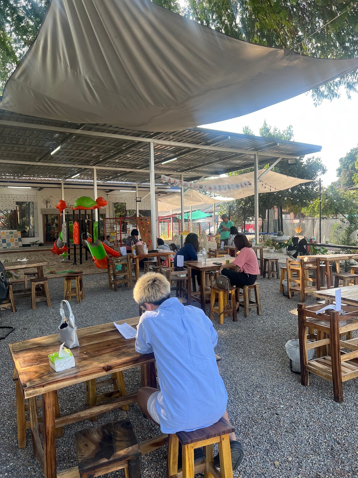 Play plern cafe & playground (เพลย์เพลิน)